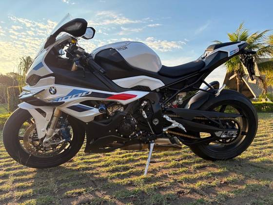 BMW S 1000 RR M BMW S 1000 RR M